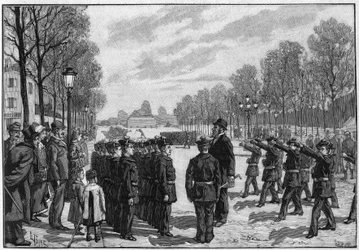 Oefening van schoolbataljons op de boulevard Saint Jacques de Paris