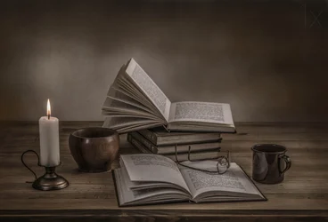 Boeken bij kaarslicht