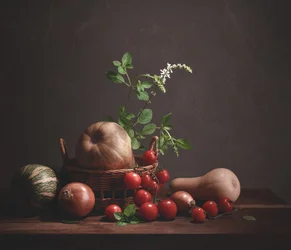 Rustiek stilleven met oogstproducten