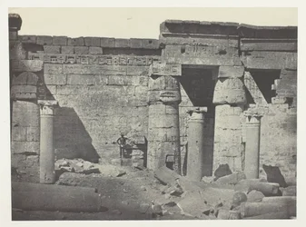 Médinet-Habou, Peristyle van het paleis van Ramsès-Méiamoun; Thebe