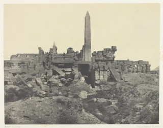 Paleis van Karnak, Granieten Heiligdom en Hypostyle Zaal; Thebe