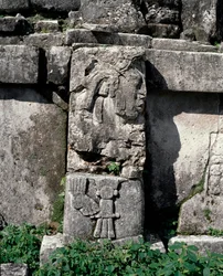 Stele in huis C, patio 2 in het paleis
