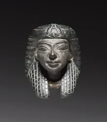 Bronzen Bevestiging van een "Shawabty Bundel": Hoofd, Late 18e tot 19e Dynastie, ca. 1336-1256 v.Chr.