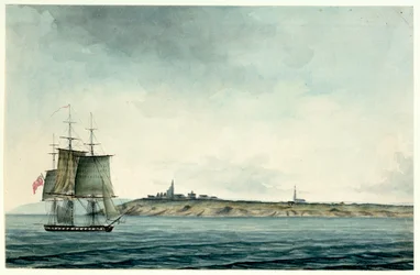 Zesde rang HM schip zeilt langs de Engelse kust