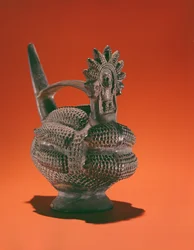 Zwart aardewerk vat van maïsgodin