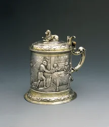 Bierpul, het lichaam repousse en gejaagd met Jacob die worstelt met de engel, en Abraham en Sarah die gastvrijheid verlenen aan de Drie-eenheid, Danzig, ca. 1690