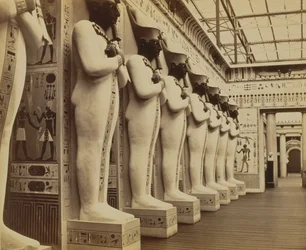 Het Egyptische Hof en de Gevel van de Hal van de Kolossen, Crystal Palace, Sydenham, 1854