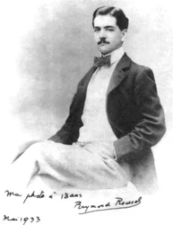 Raymond Roussel, Mei 1933 (zwart-wit foto)