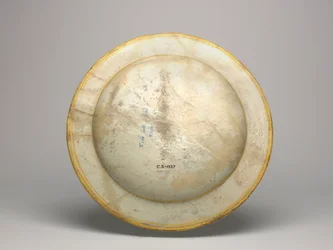 Majolica schaal, Apollo die de Zonen van Niobe doodt