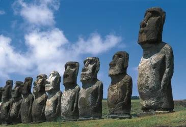 Moai-standbeelden, Rapa Nui Nationaal Park, Paaseiland, Chili