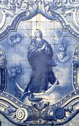 (detail) van een decoratief paneel met de Maagd Maria die de slang verplettert, Lamego, Portugal. 1738