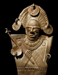 Precolumbiaanse kunst, Muisca beschaving: beeldje van een vrouw (Tunjo) in gouden ceremoniële kleding