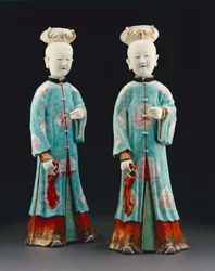 Een paar vrouwelijke figuren, Qianlong periode, 1736-95