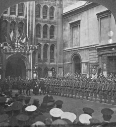Inspectie van de erewacht bij het Guildhall, Londen, Eerste Wereldoorlog, ca. 1914-ca. 1916