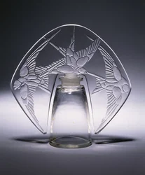 Bouchon Trois Hirondelles No. 496, ca. 1920