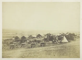 Artilleriewagens, Balaklava in de verte