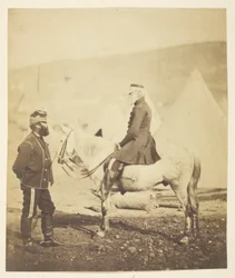 Sir Jas. York Scarlett (1799-1880), generaal, leidde de zware brigade, Balaclava (links); Edward Wm. Lowe (1820-1880), generaal (rechts); Genomen op de Krim