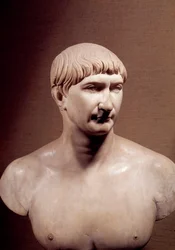Oude Rome: marmeren buste van keizer Trajanus