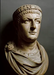 Buste van Constantijn de Grote (marmeren sculptuur)