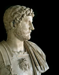 Buste van keizer Hadrianus