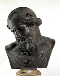 Dionysus (of Plato of Dionysische priester) (bronzen buste)