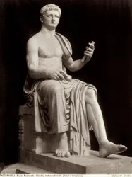 Keizer Claudius (marmer)