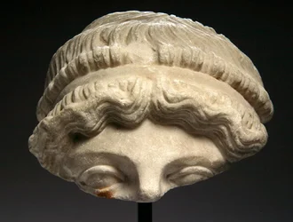 Fragment van een standbeeld