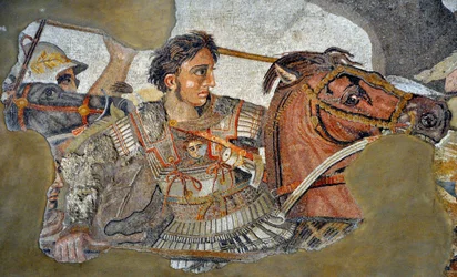 Alexander de Grote (356 - 323 v.Chr.) op zijn paard Bucephalus - Detail van een mozaïek uit Pompeï: Slag bij Issus tussen Alexander en Darius (4e eeuw v.Chr.). - Opus vermiculatum - Nationaal Archeologisch Museum, Napels, Italië
