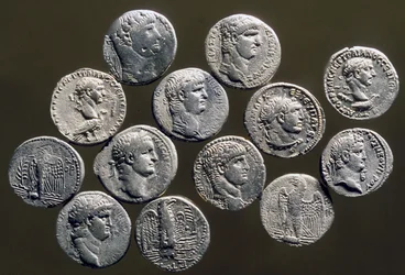 Munten, Masada