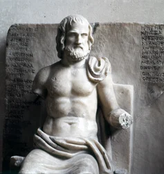 Euripides, Griekse tragische dichter. (Romeins keizerlijk marmer) Louvre Museum, Parijs