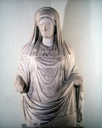 Beeldhouwwerk van de Vestaalse maagd ‘Massima’. Museo Nazionale Romano, Rome