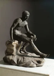 De rust van Hermes. Romeinse bronzen sculptuur naar een Grieks origineel van Lysippe. Uit Ercolano (Herculaneum) Dim. 105 cm Napels, Museo Archeologico Nazionale