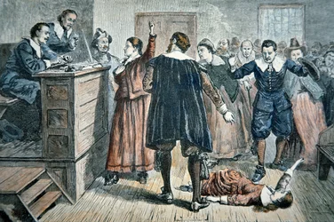 Heksen van Salem - een meisje betoverd tijdens een proces in 1692