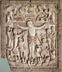 Kruisiging ivoren reliëf van de Franse school, 9e eeuw Florence Museo Nazionale del Bargello