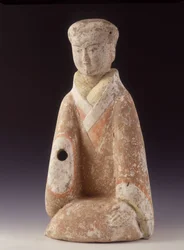 Dame van het Hof. China, Westelijke Han-dynastie, 60 cm H. Terracotta beeldje