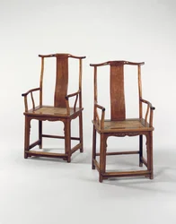 Paar fijne Huanghuali zuidelijke ambtenaren hoedenstoelen, Nanguanmaoyi