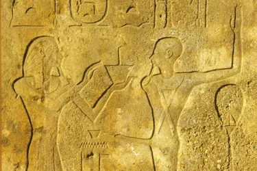 Oud Egypte, Muur schildering/gravure, Karnak/Luxor Tempel, Hatshepsut offert wierook aan God Min