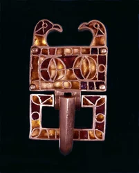 Gotische fibula. 6e eeuw na Christus. Milaan, Kasteelmuseum