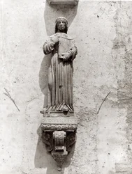 Beeld van Ovidius (43 v.Chr.-17 n.Chr.)