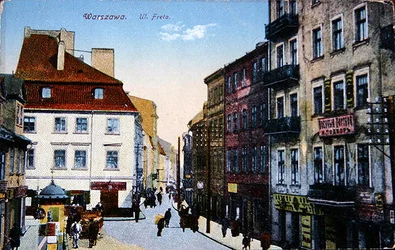 Ansichtkaart met een straatbeeld in het oude centrum van Warschau, c.1910