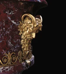 Detail van een van een paar vazen, ca. 1790