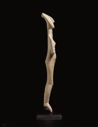 Cycladische liggende vrouwelijke figuur, naamstuk van de Schuster Meester, Vroeg Cycladisch II, ca. 2400 v.Chr.