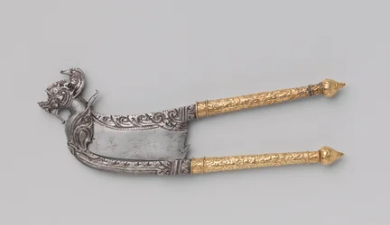 Betelnoot snijder, ca. 1690-1720 (ijzer en goud)