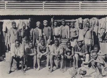 Een Groep in de Compound