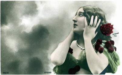 Mooie Otero tegen een achtergrond van wolken, ansichtkaart begin 20e eeuw