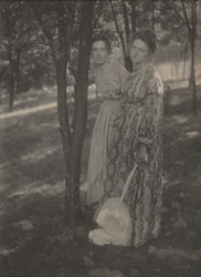 In de bossen,c. 1899 (foto)