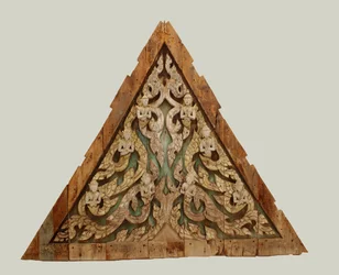 Gevel van een Thaise tempel late Ayutthaya-periode (1351-1767) (hout)