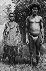 Rouw om de doden getoond door hennep halsters, Nieuw-Guinea, 1922