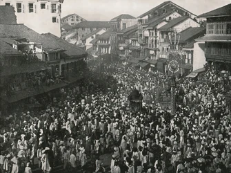 Een grote inheemse processie, Bombay, India, 1895