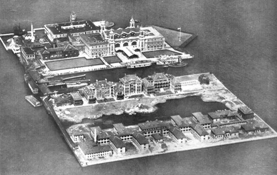 Luchtfoto van Ellis Island Immigratiestation, New York, VS, 1926